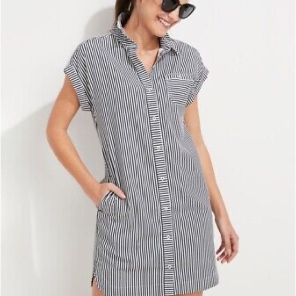 Vineyard Vines Black and White Striped Shirt Dress
